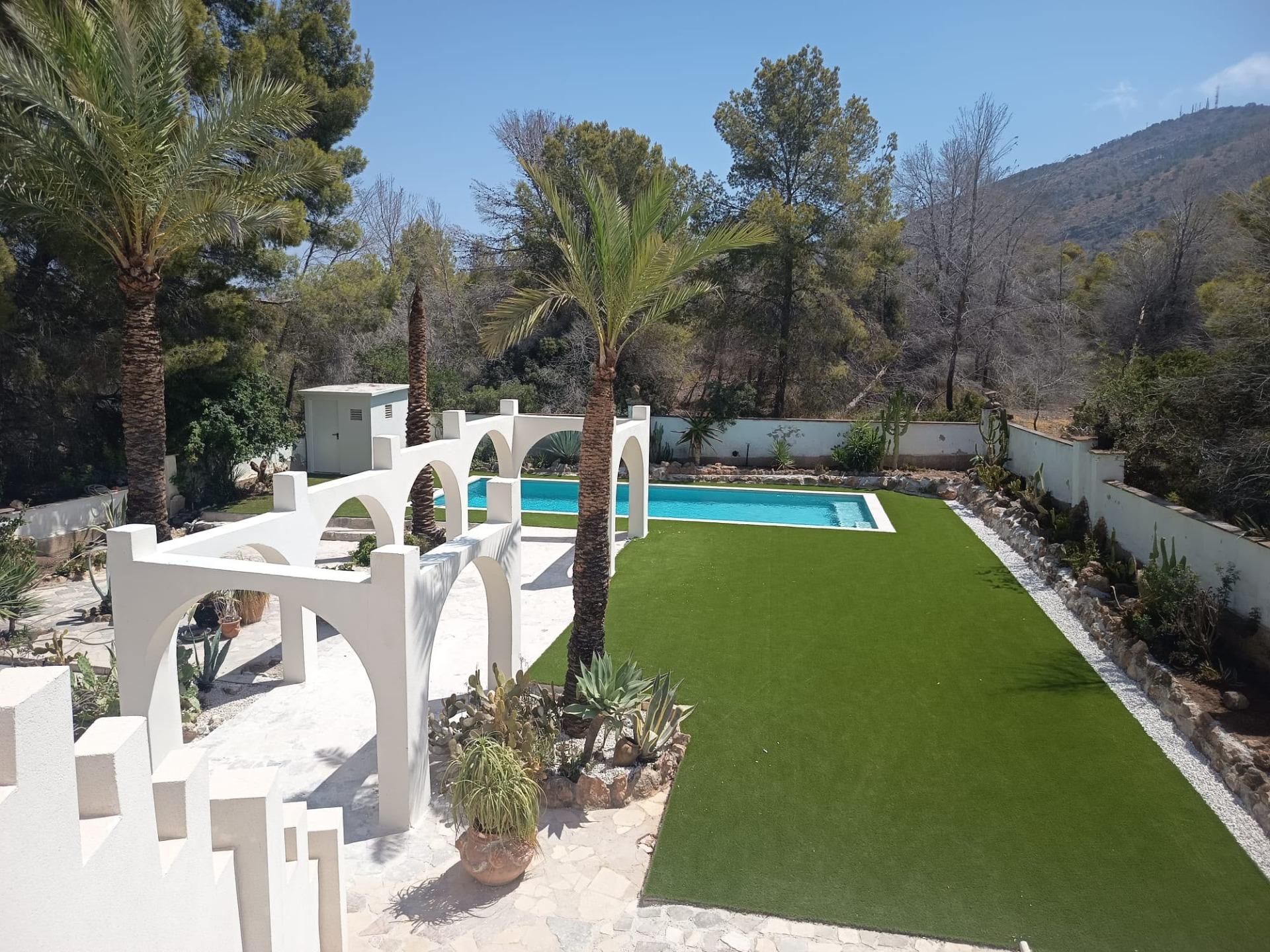 Villa única en Albir, totalmente reformado con piscina y gar - foto 31