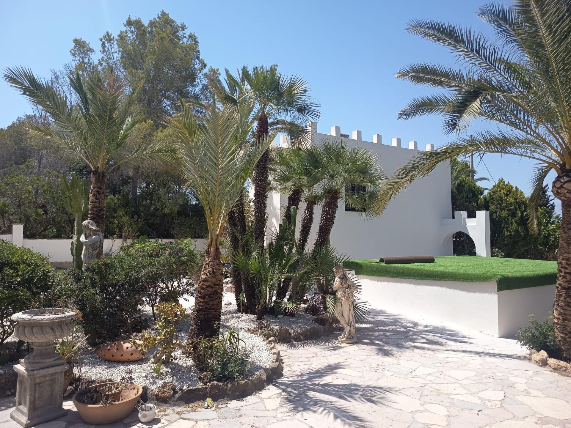 Villa única en Albir, totalmente reformado con piscina y gar - foto 33