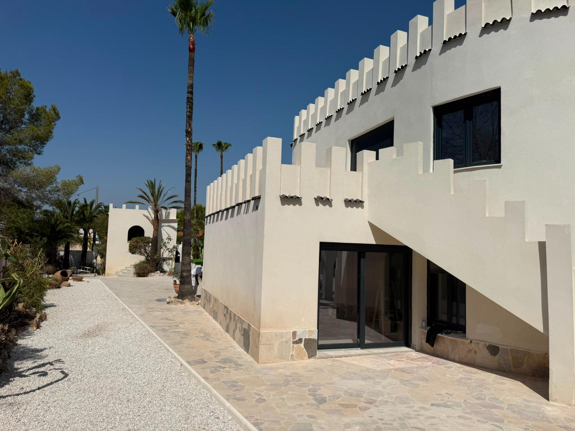 Villa única en Albir, totalmente reformado con piscina y gar - foto 34