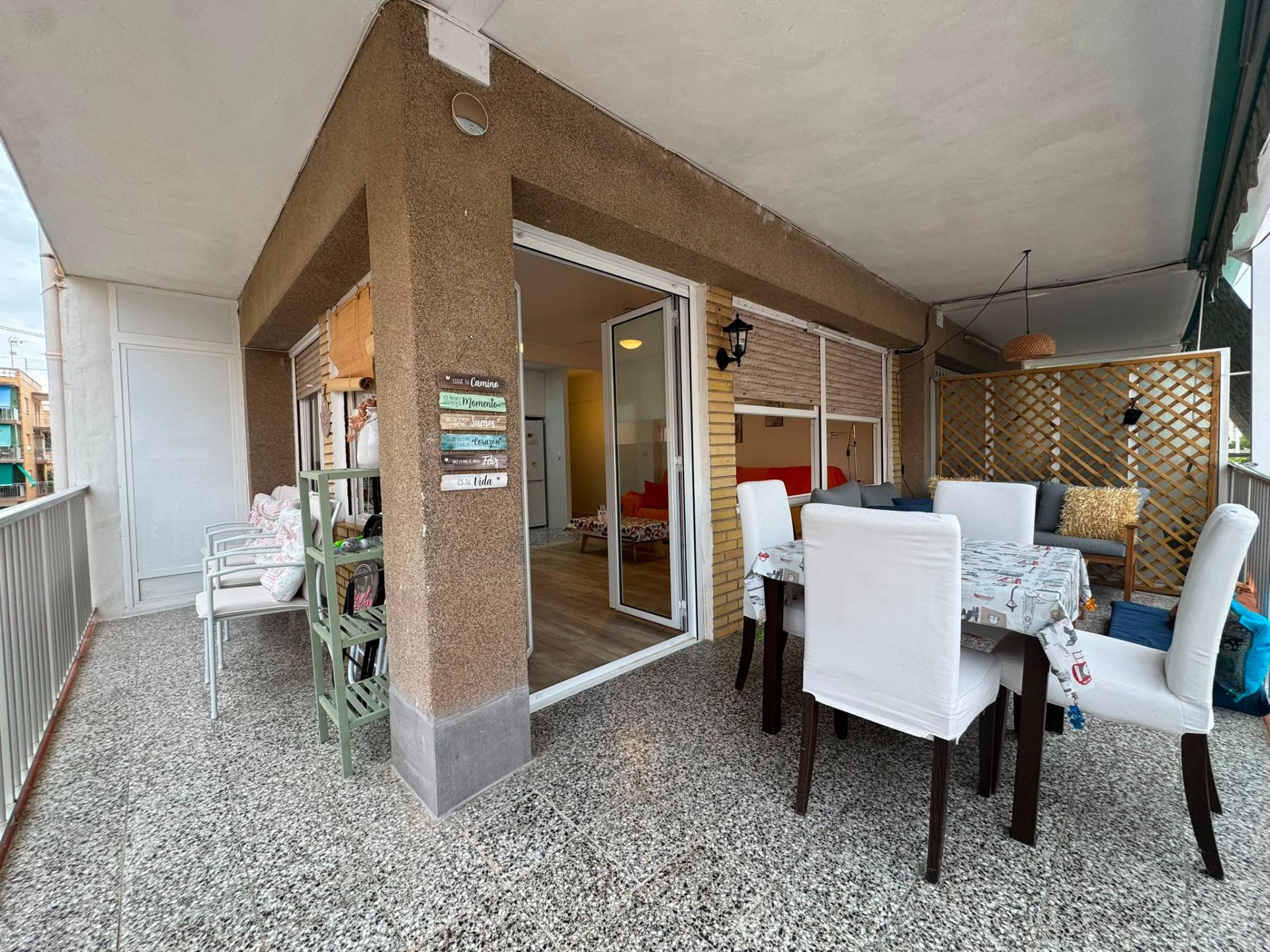 VIVE A 50 METROS DEL MAR TODO EL AÑO: Amplia vivienda de 4 d - foto 11