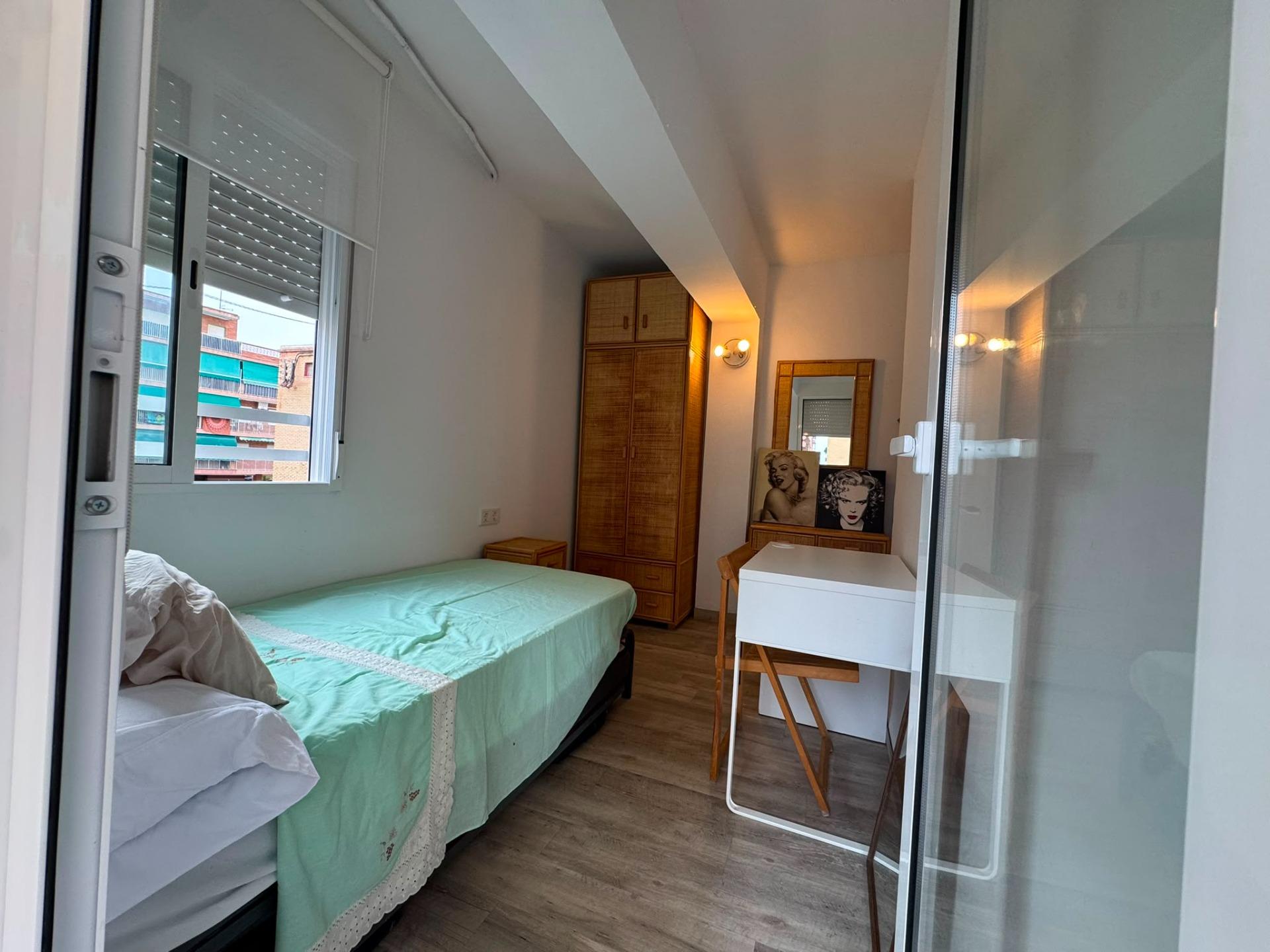 VIVE A 50 METROS DEL MAR TODO EL AÑO: Amplia vivienda de 4 d - foto 25