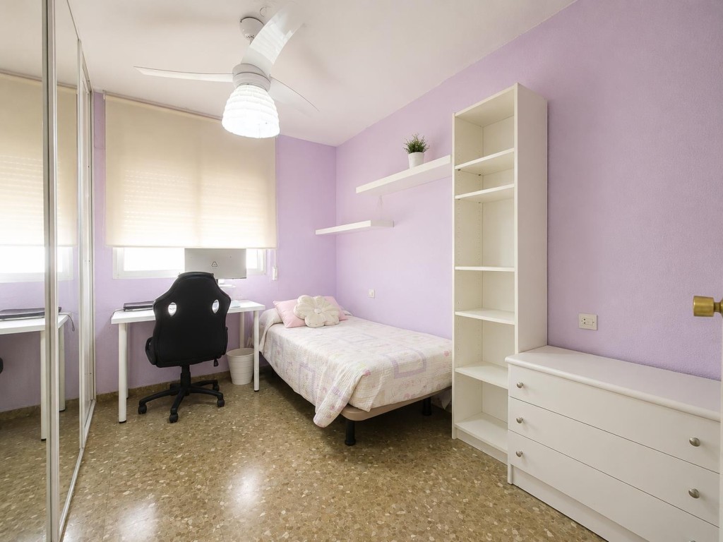 EXCLUSIVA VIVIENDA DE 4 D. CON PISCINA,  Y VISTAS DESPEJADAS - foto 18