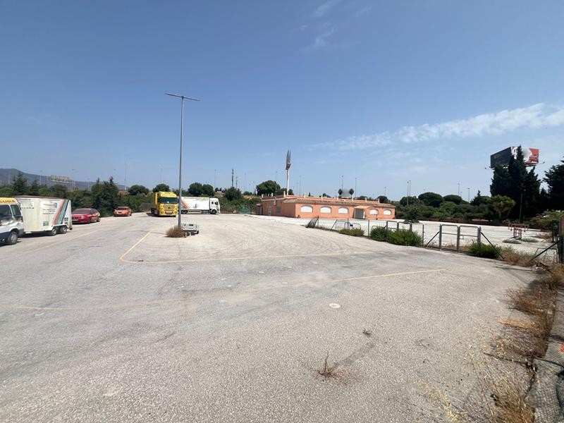 EN VENTA PARCELA RUSTICA CON USO COMERCIAL EN ESTEPONA - foto 19