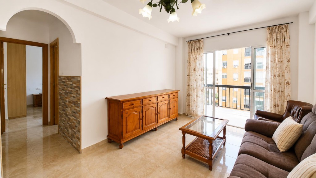 PISO DE 75M2, MUY AMPLIO Y LUMINOSO, BUENÍSIMA ZONA  DE PARQ - foto 17