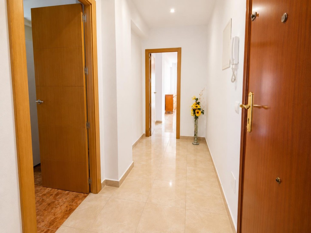 PISO DE 75M2, MUY AMPLIO Y LUMINOSO, BUENÍSIMA ZONA  DE PARQ - foto 29