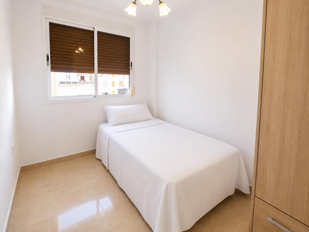 PISO DE 75M2, MUY AMPLIO Y LUMINOSO, BUENÍSIMA ZONA  DE PARQ - foto 30