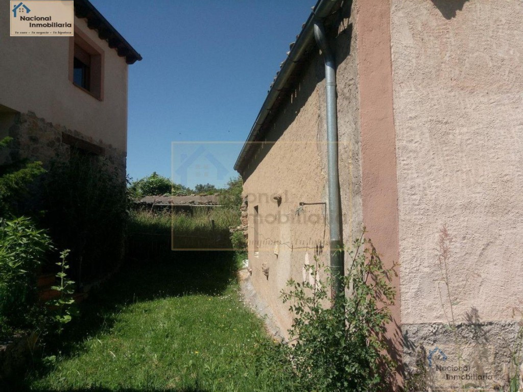 Casa-Chalet en Venta en Torre Val De San Pedro Segovia - foto 3