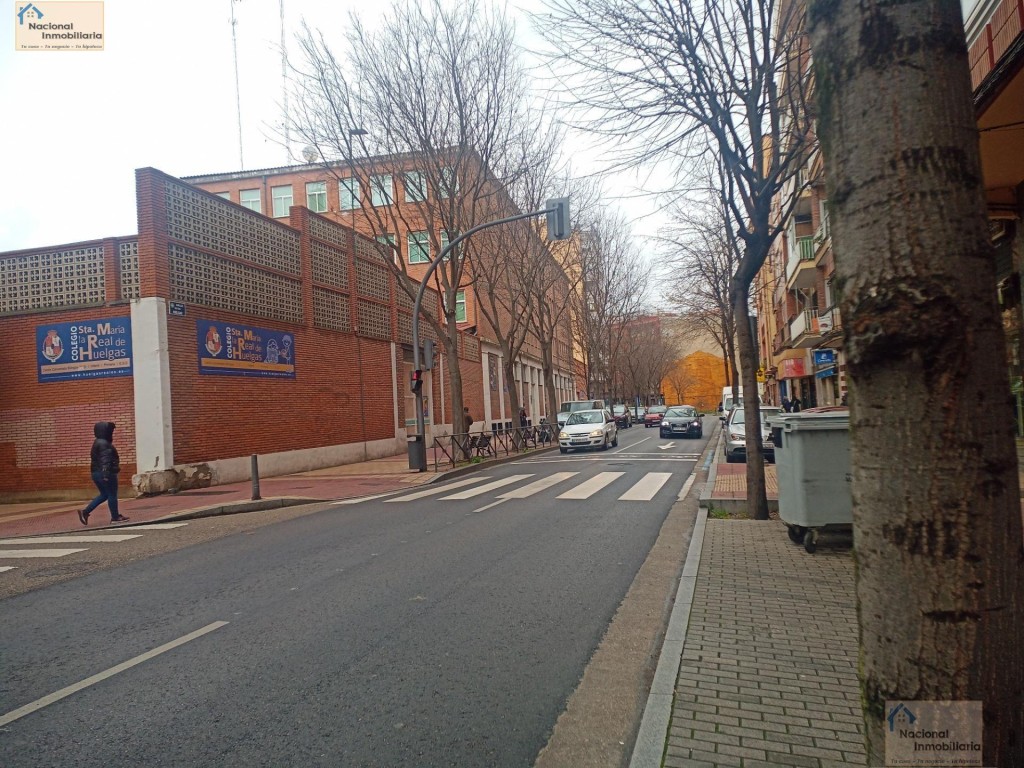 Local comercial en Venta en Valladolid Valladolid - foto 3