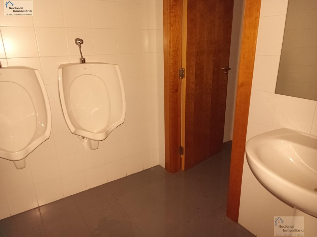 Local comercial en Venta en Valladolid Valladolid - foto 16