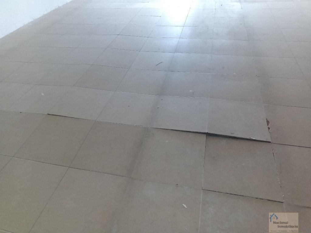 Local comercial en Venta en Cisterniga, La Valladolid - foto 10