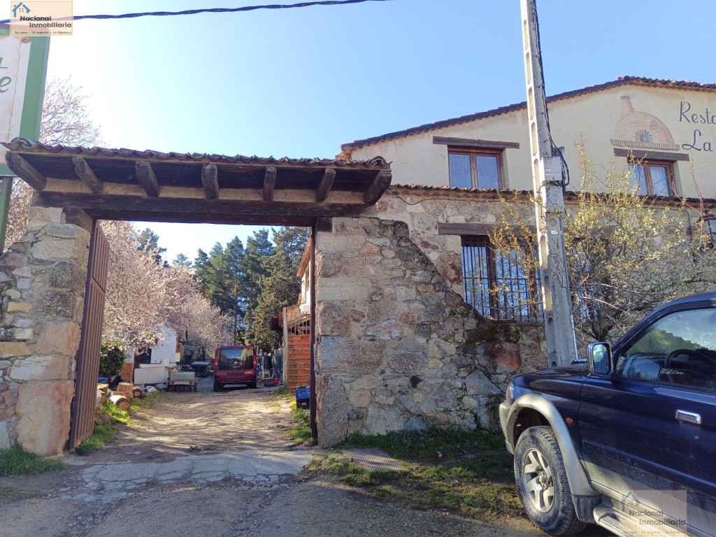 Local comercial en Venta en Collado Hermoso Segovia - foto 3