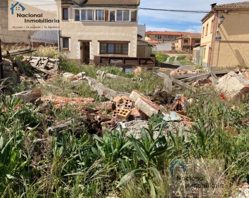 Suelo urbanizable en Venta en Cantimpalos Segovia - foto 2
