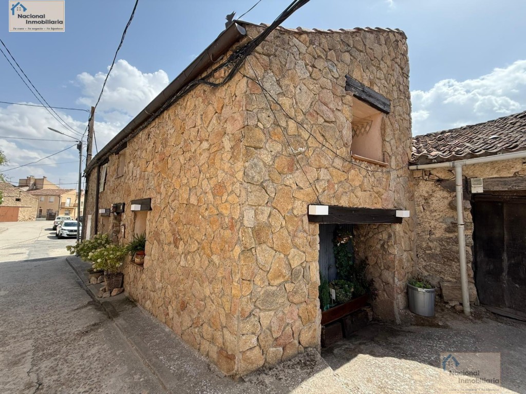 Piso en Venta en Basardilla Segovia - foto 3