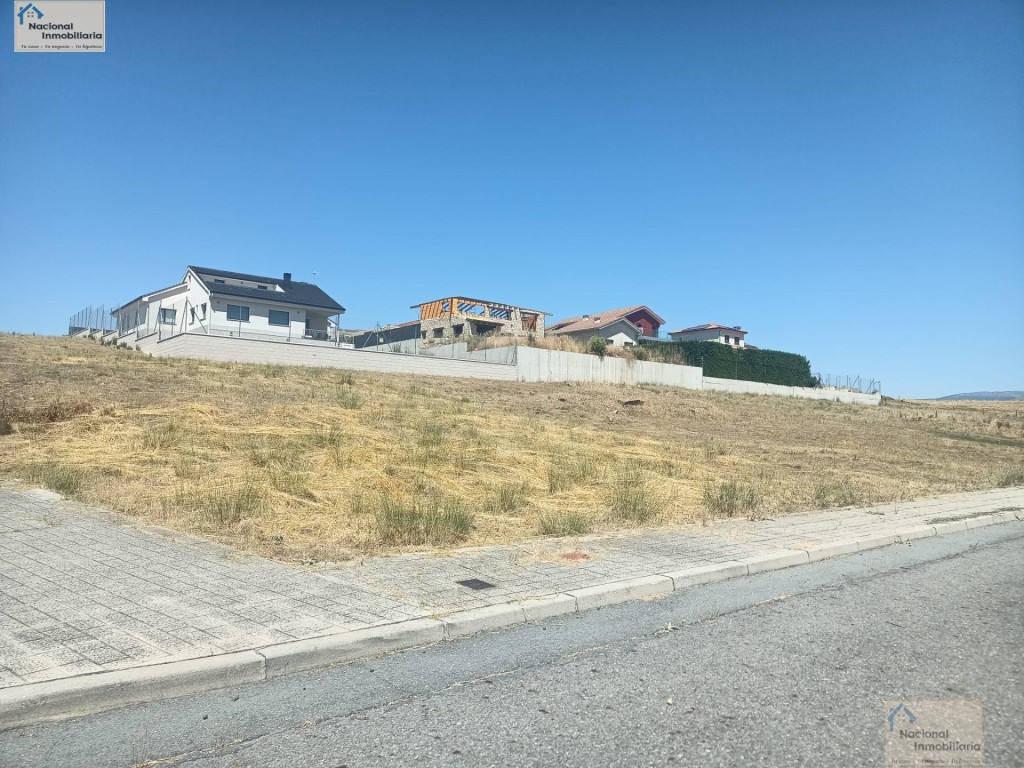 Suelo urbanizable en Venta en San Cristobal De Segovia Segov - foto 3