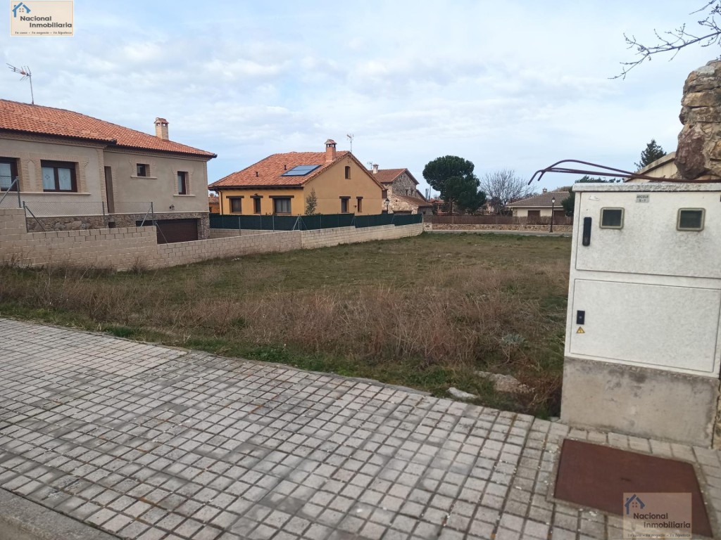Suelo urbanizable en Venta en Trescasas Segovia - foto 2