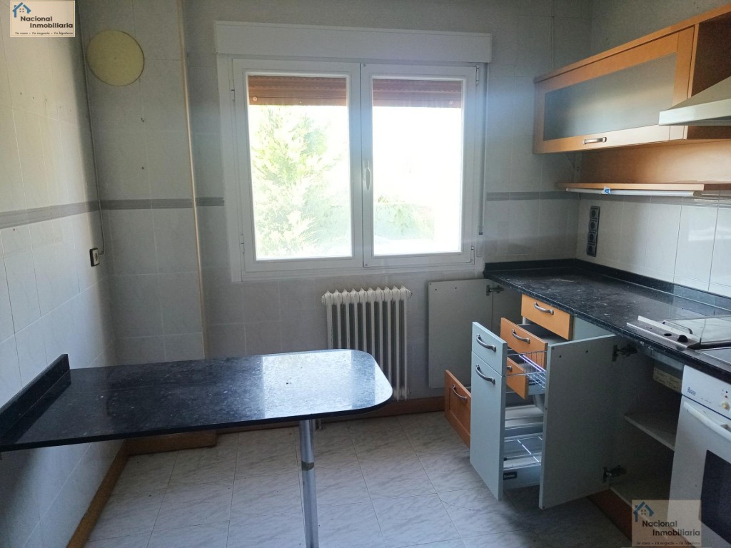Casa-Chalet en Venta en Villares De La Reina Salamanca - foto 4