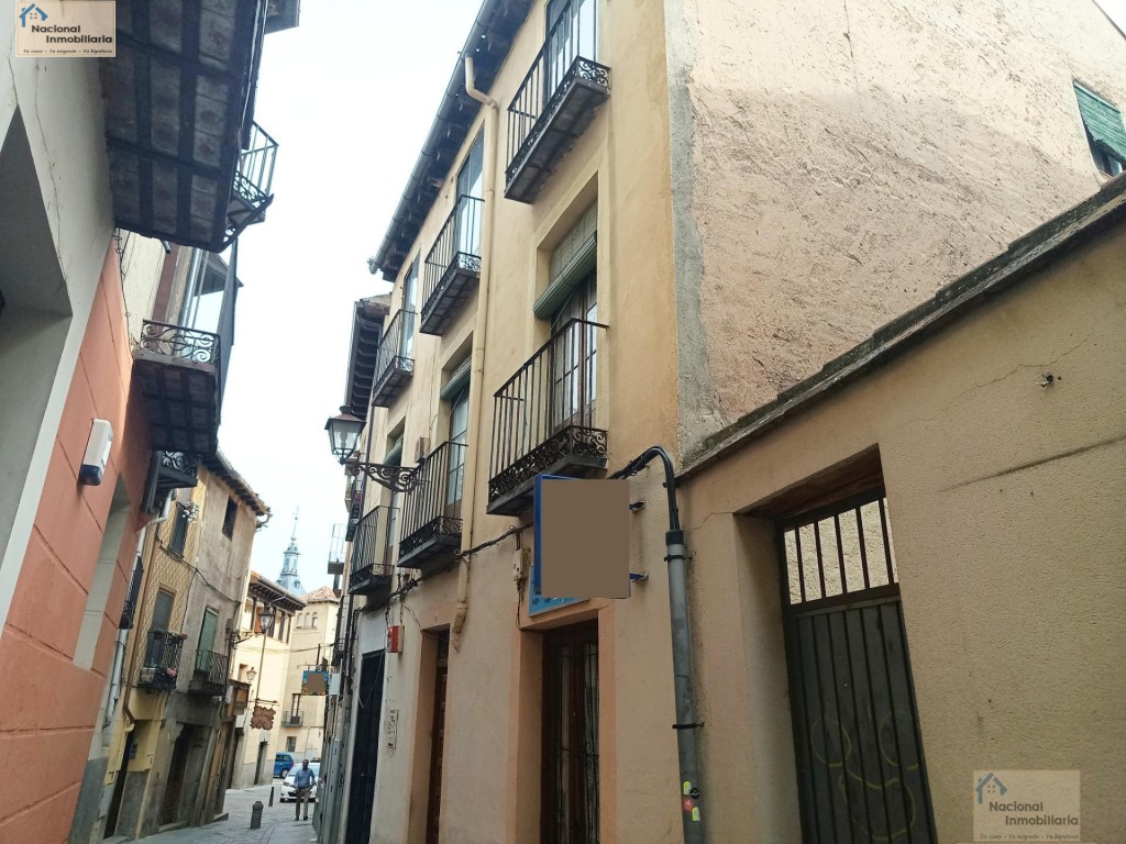 Casa-Chalet en Venta en Segovia Segovia - foto 2