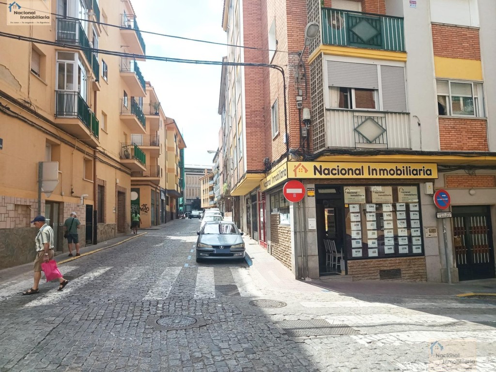 Local comercial en Alquiler en Segovia Segovia - foto 3