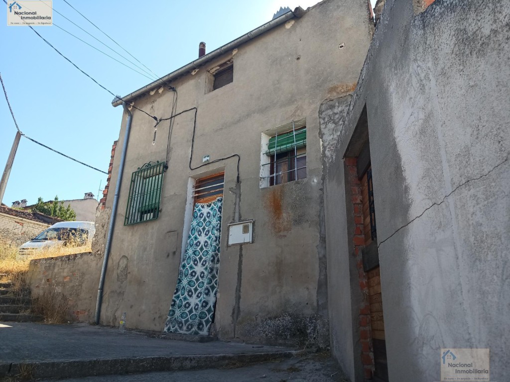Casa-Chalet en Venta en Cuellar Segovia