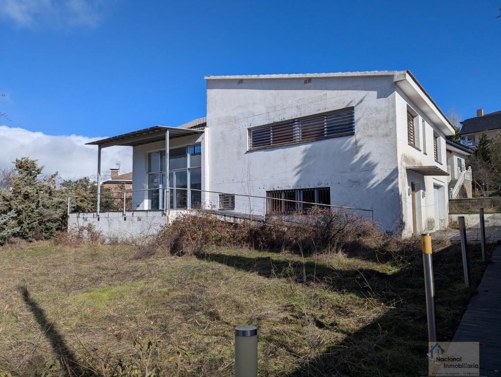 Casa-Chalet en Venta en Becerril De La Sierra Madrid