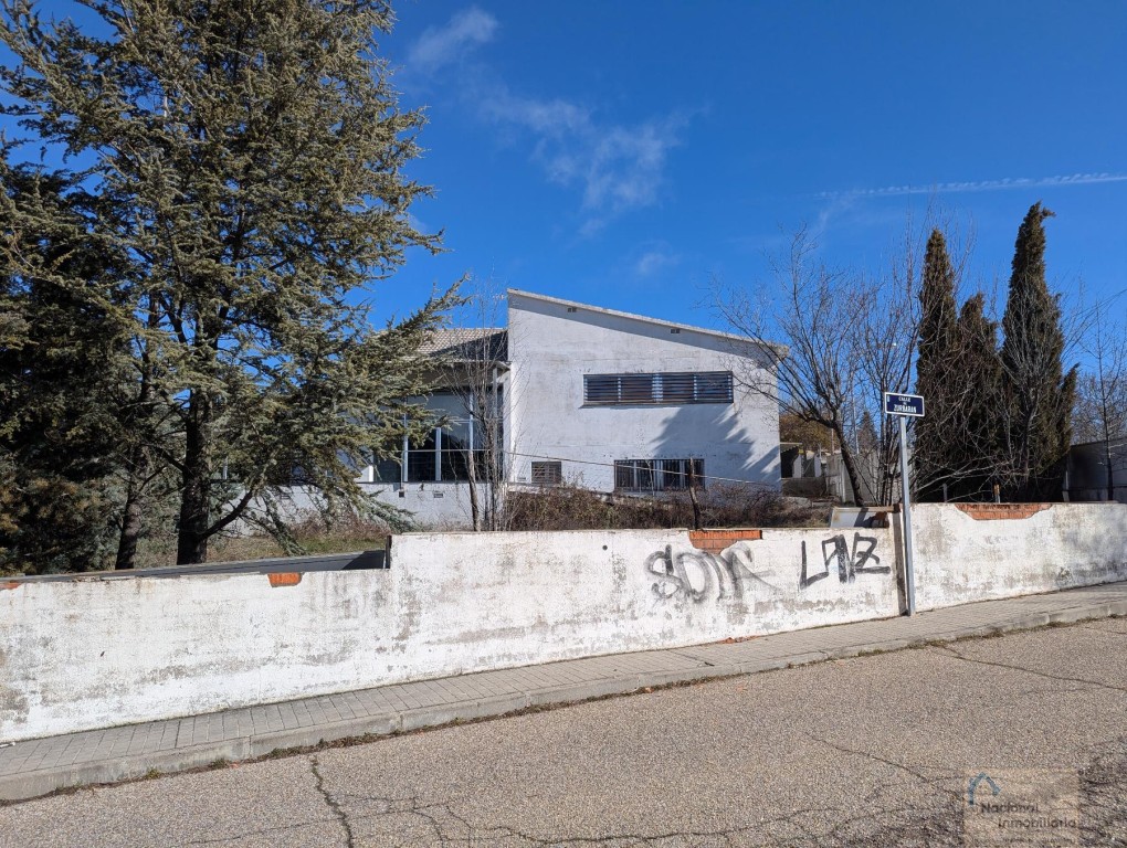 Casa-Chalet en Venta en Becerril De La Sierra Madrid - foto 3