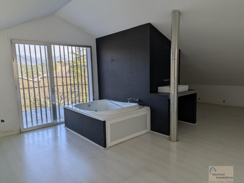 Casa-Chalet en Venta en Becerril De La Sierra Madrid - foto 31