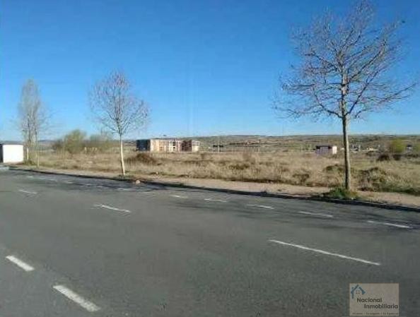 Suelo urbanizable en Venta en Avila Ávila - foto 2