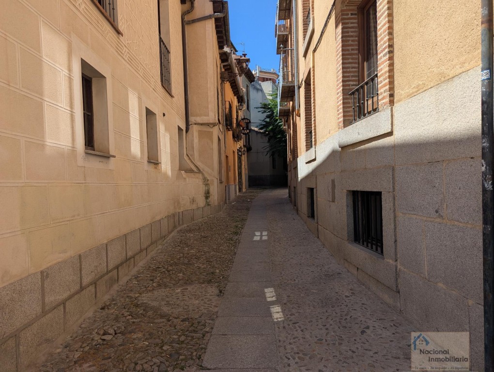 Local comercial en Venta en Segovia Segovia - foto 2