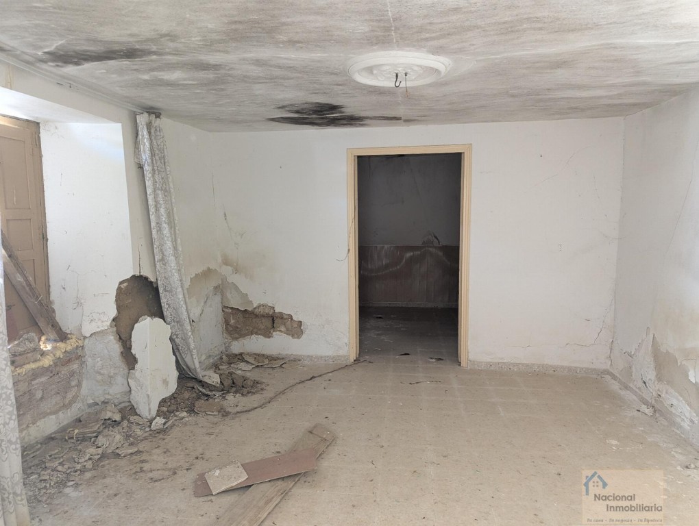 Casa-Chalet en Venta en Moral De La Reina Valladolid - foto 6