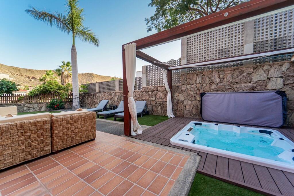 Privacidad, espacio y vistas en Tauro, Magnífica casa de esq - foto 3