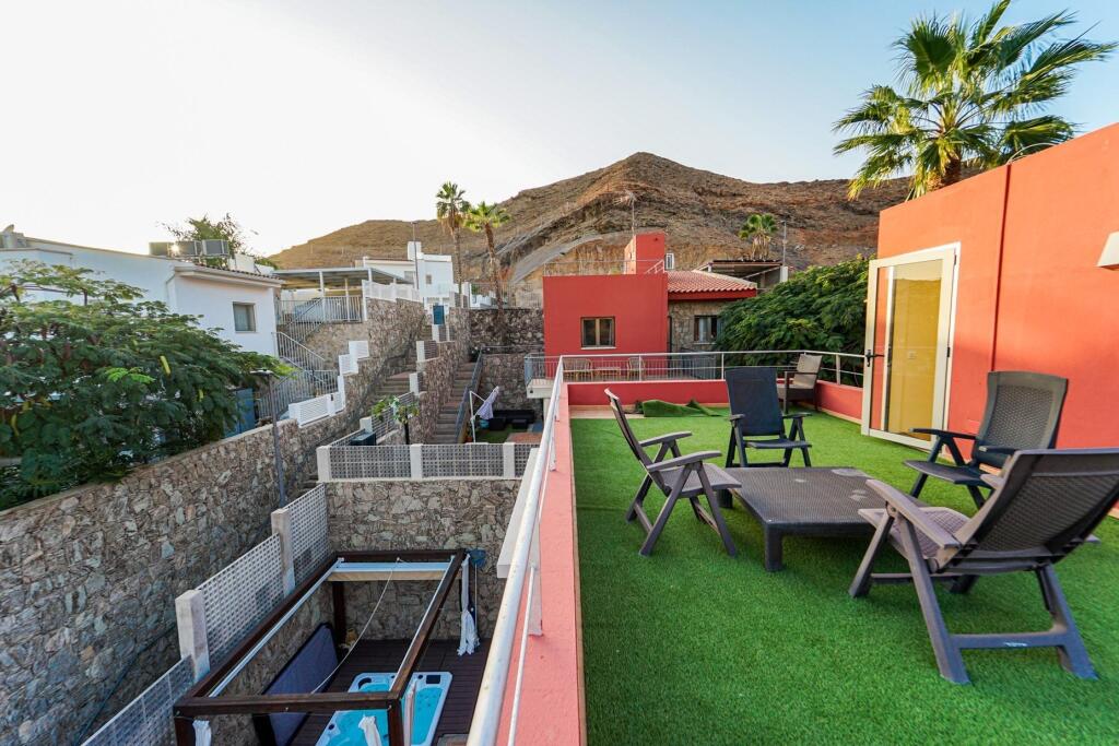 Privacidad, espacio y vistas en Tauro, Magnífica casa de esq - foto 59