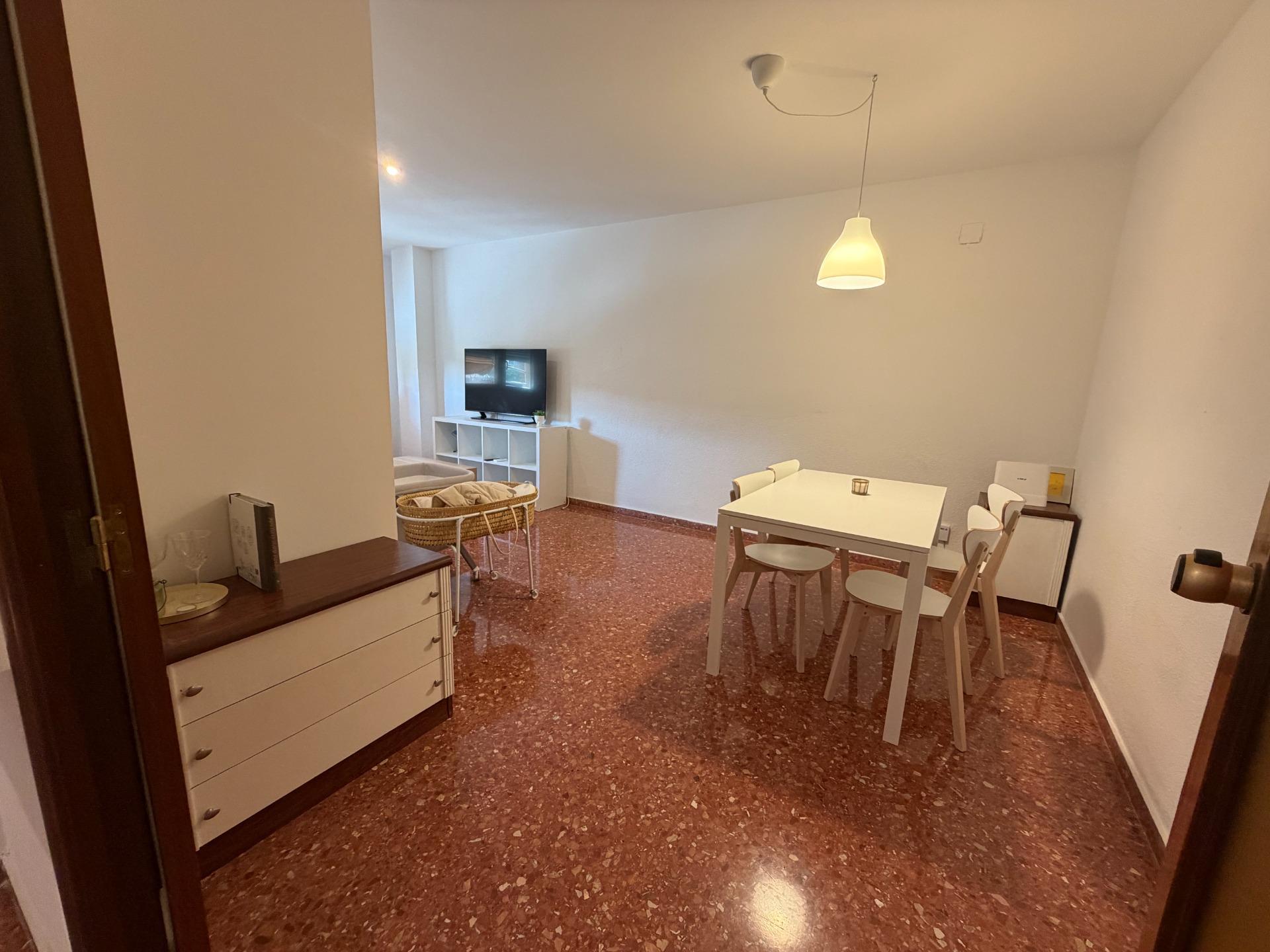 Solo queda una habitación disponible junto al Metro Ayora (V - foto 19