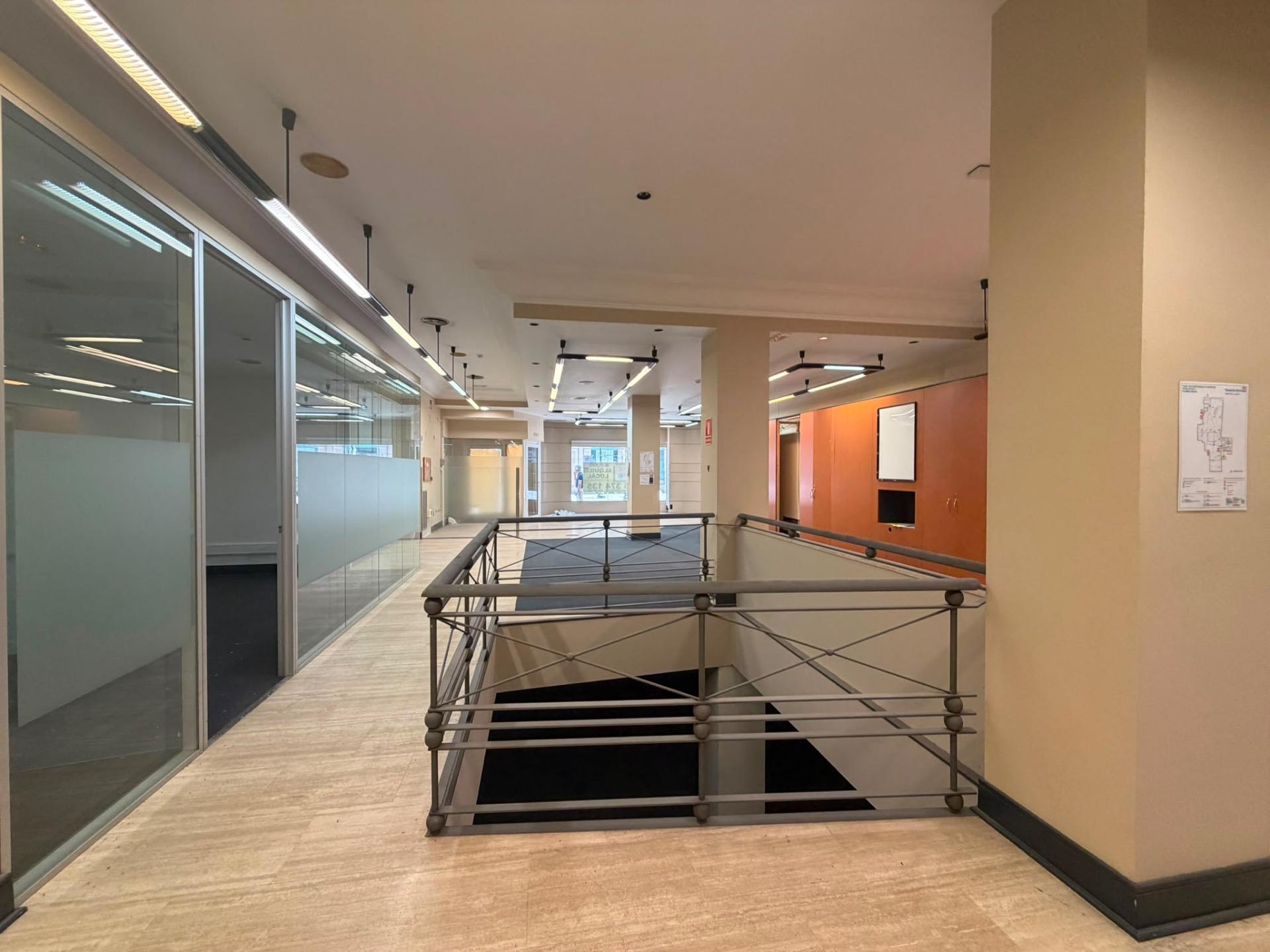 Local comercial 780m² en alquiler - Centro - foto 8