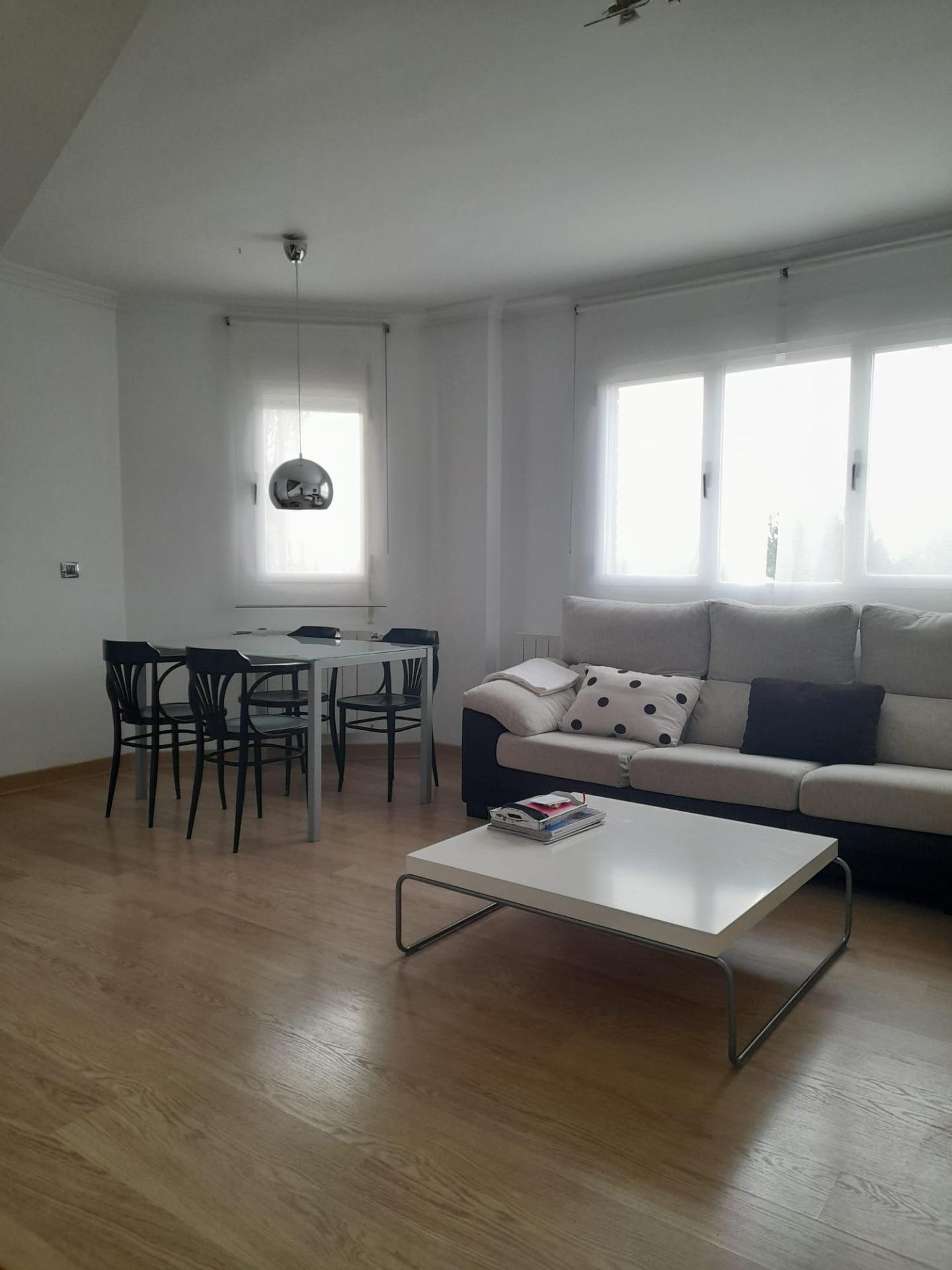 Chalet en alquiler en Cascón de la Nava (Palencia) - foto 2