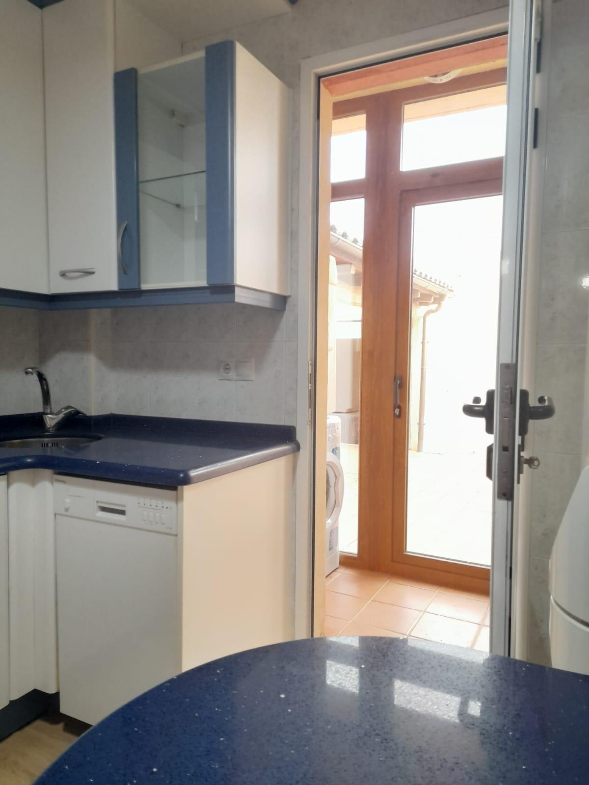 Chalet en alquiler en Cascón de la Nava (Palencia) - foto 6