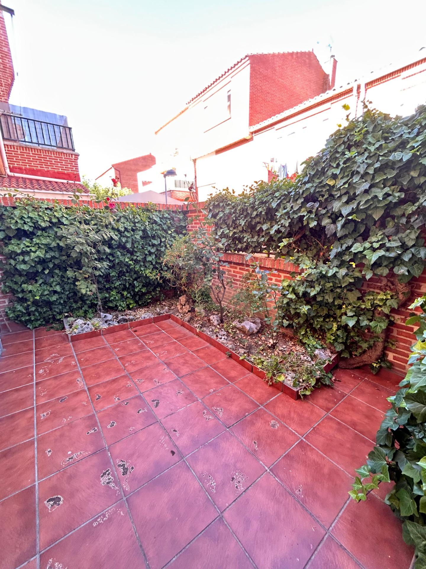 CASA ADOSADA 3 habitaciones. CALABAZANOS, VILLAMURIEL DE CER - foto 11