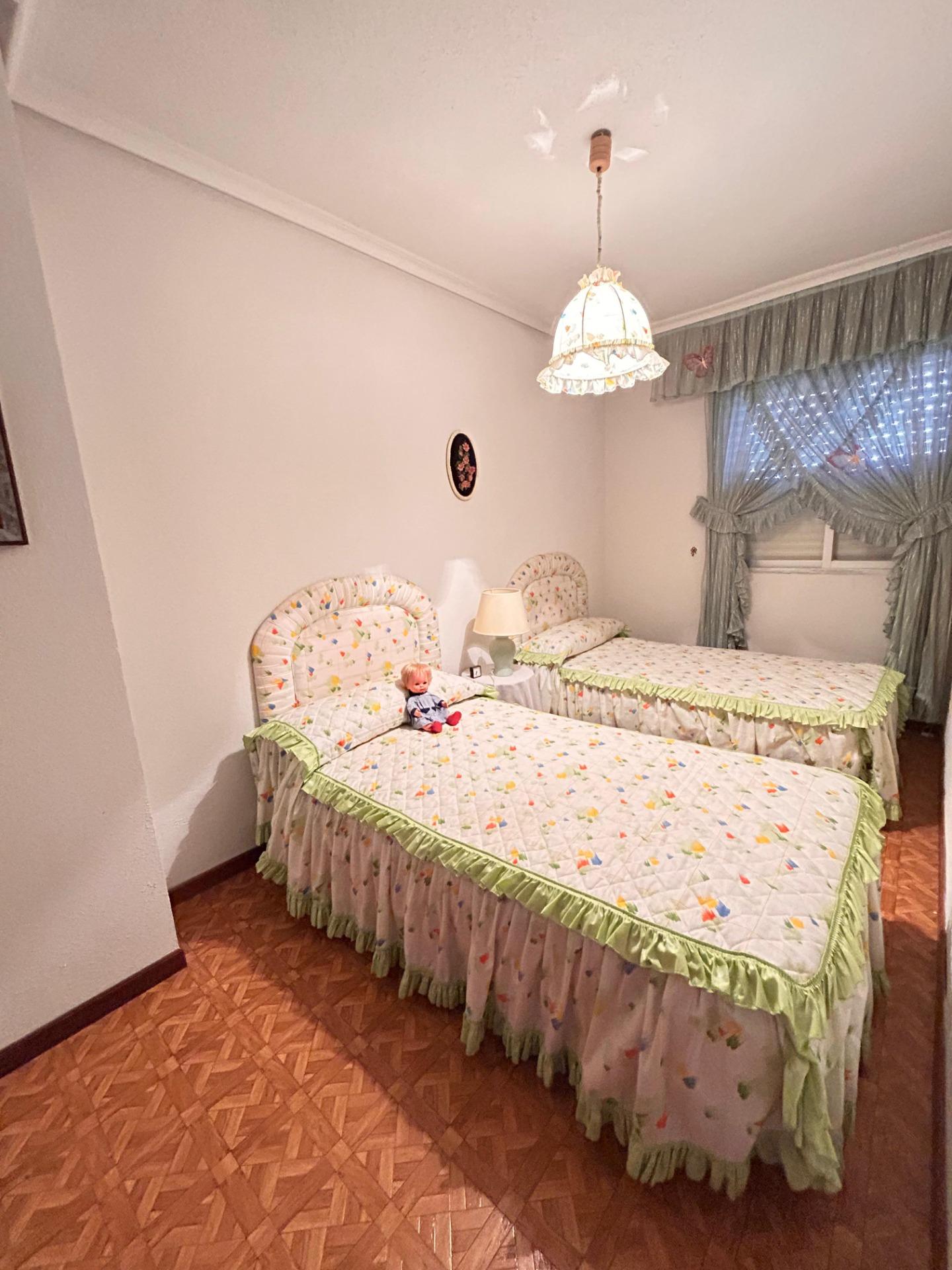 CASA ADOSADA 3 habitaciones. CALABAZANOS, VILLAMURIEL DE CER - foto 24