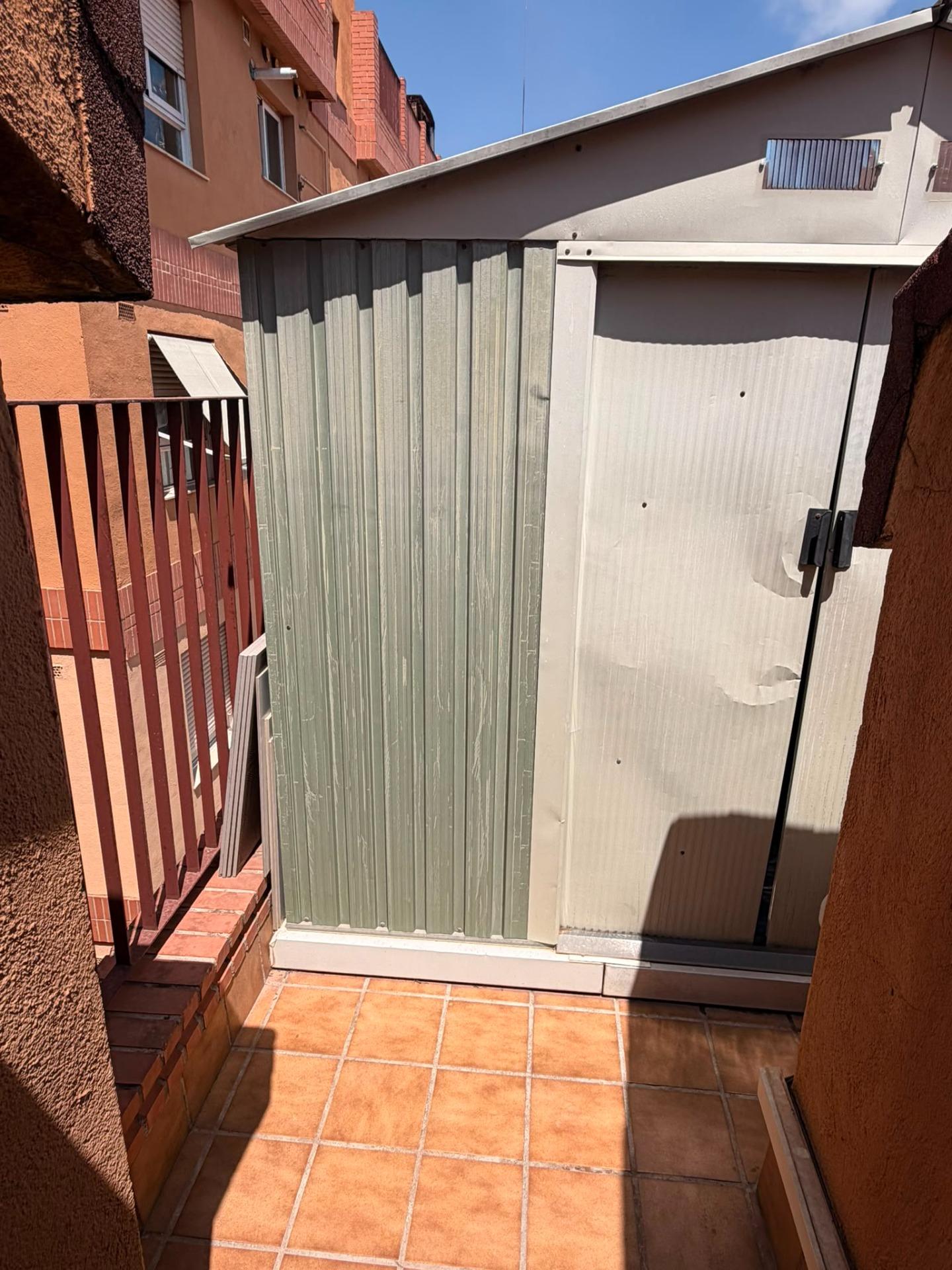 Amplio ático en la zona de Trinitat - foto 40