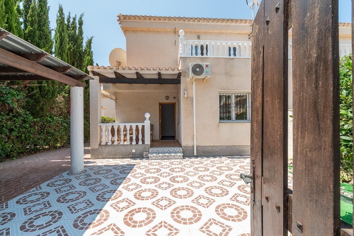 Villa 3 habitaciones 105m² en venta - Playa Flamenca - foto 6