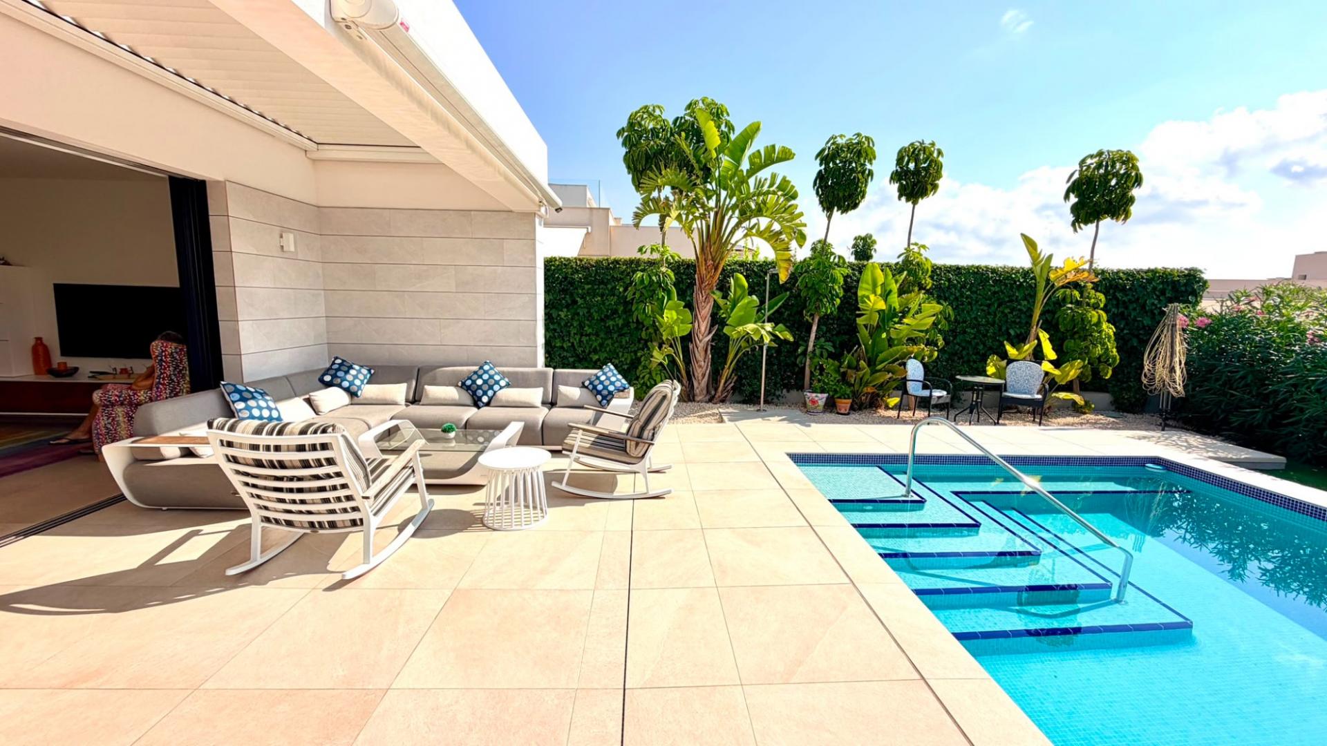 Chalet 4 habitaciones 159m² en venta - Costa blanca sur - foto 7