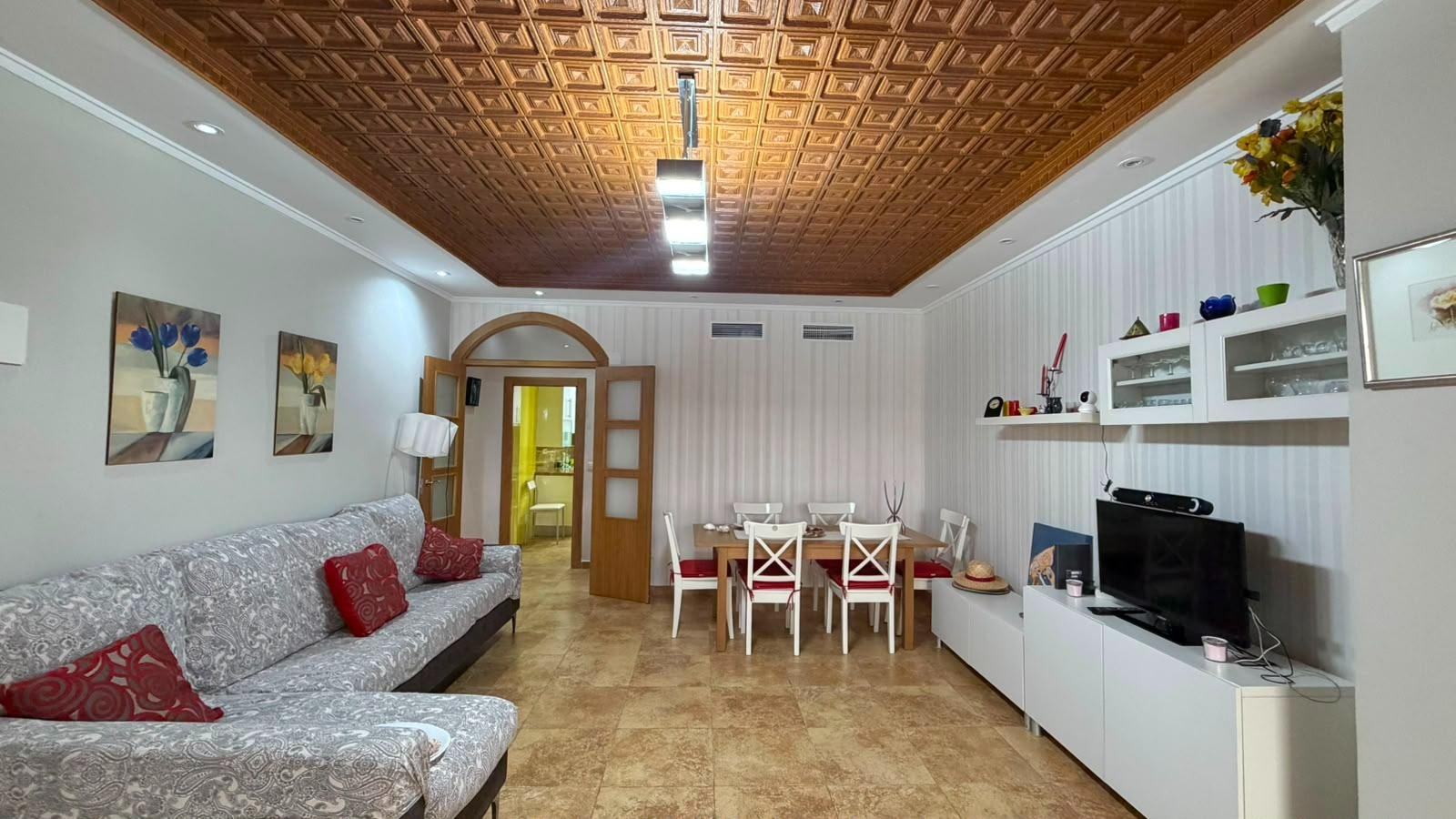 BAJO ALTO DE 3 HAB, 1 BAÑO Y 1 ASEO REFORMADO CON VISTAS LAT - foto 3