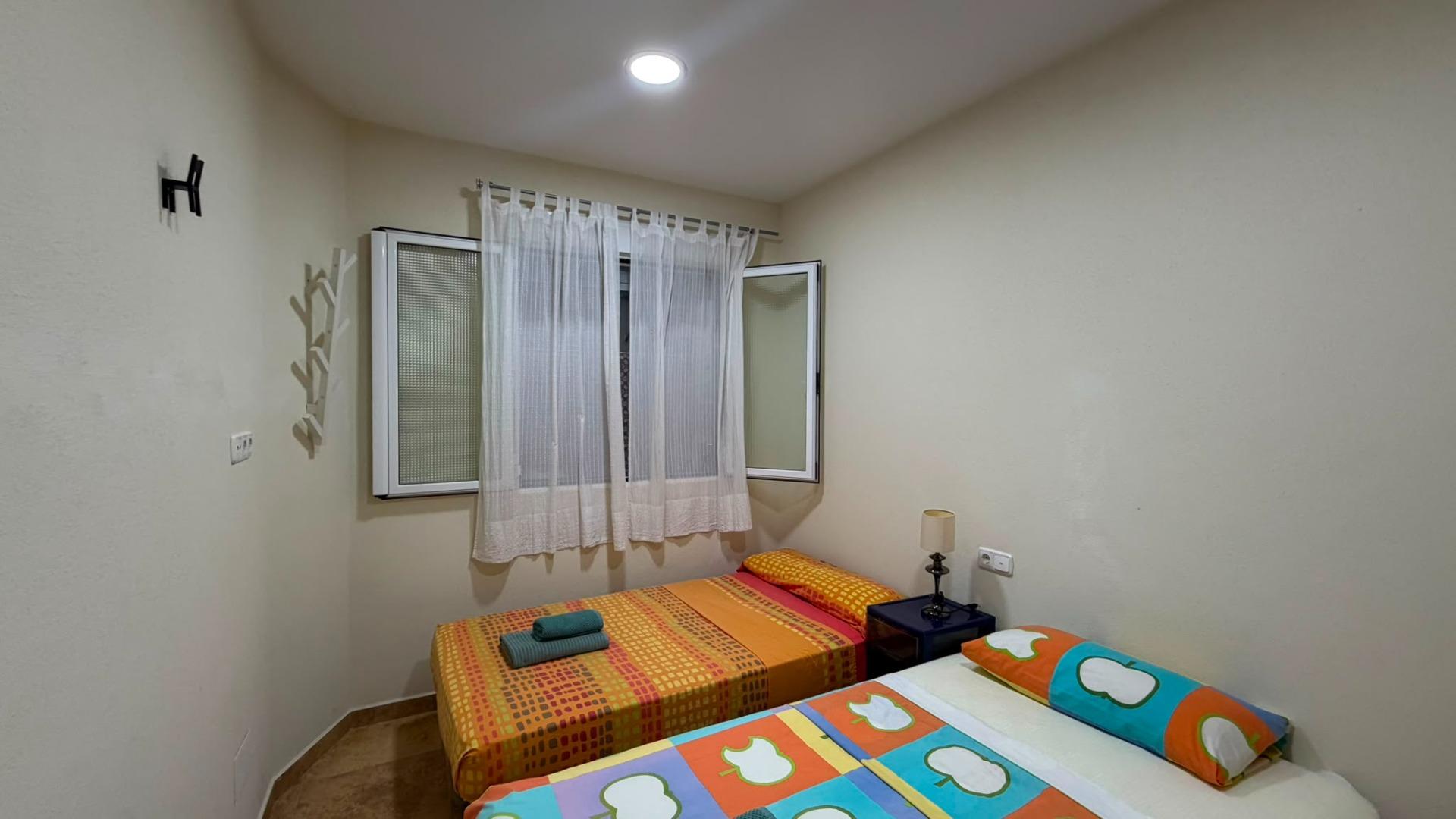 BAJO ALTO DE 3 HAB, 1 BAÑO Y 1 ASEO REFORMADO CON VISTAS LAT - foto 30