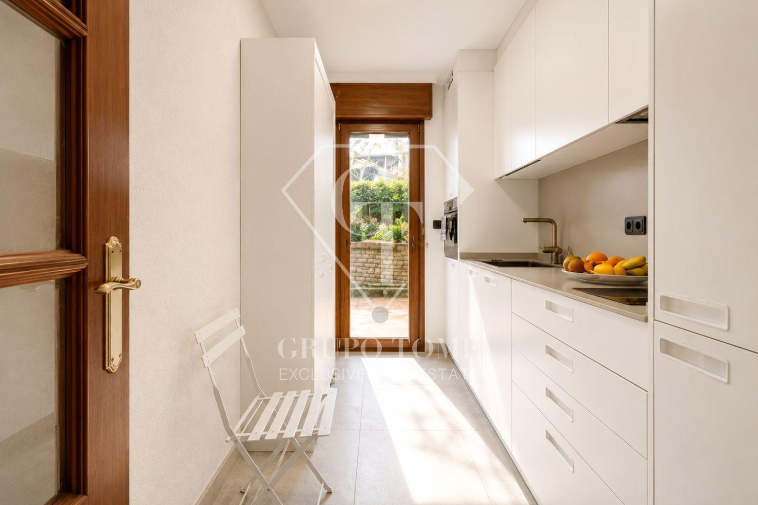 Amplia vivienda en Aiete con una excepcional terraza de 328  - foto 13