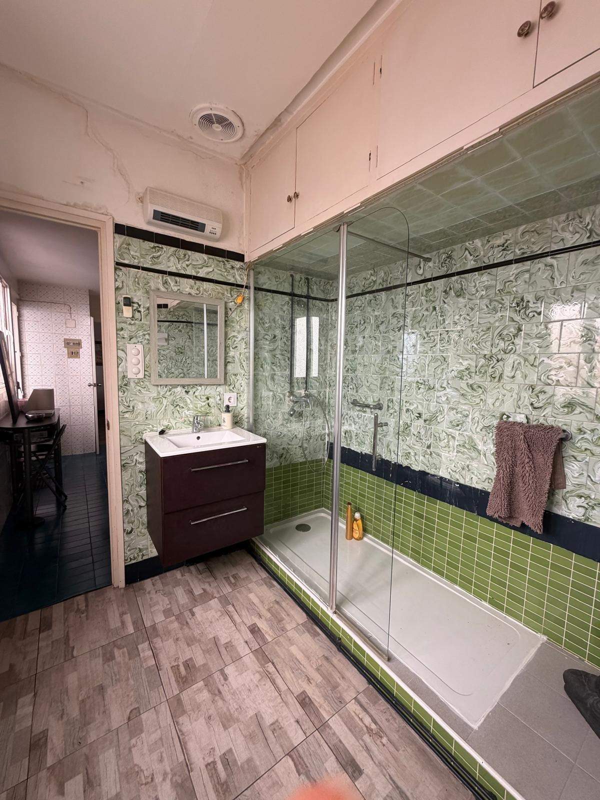 Amplio y Luminoso Piso en Campoamor, Alicante por €270.000 - foto 15