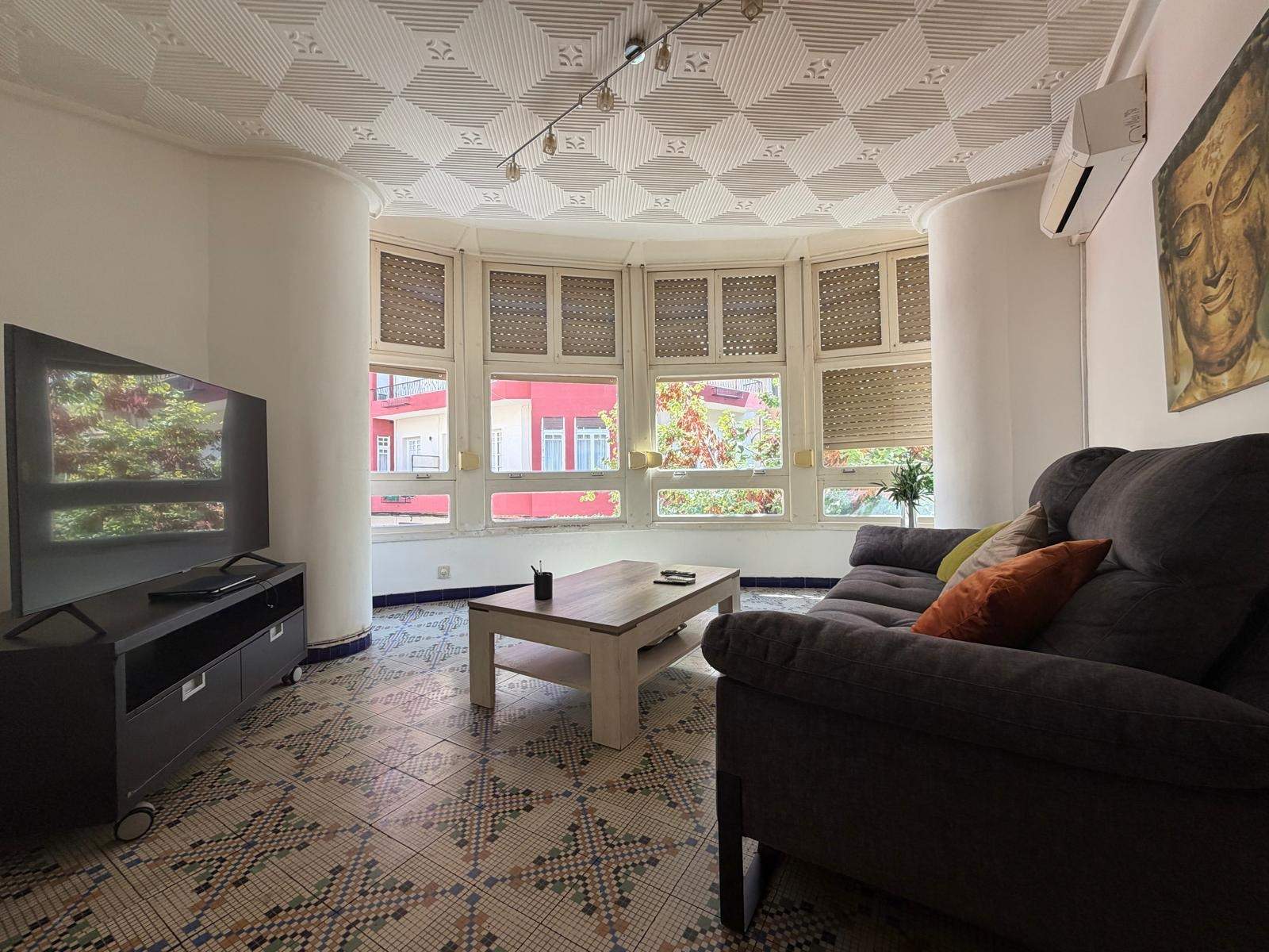 Amplio y Luminoso Piso en Campoamor, Alicante por €270.000 - foto 6