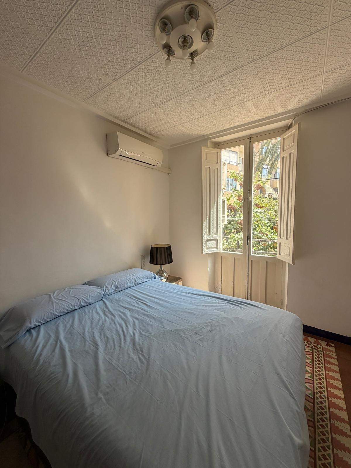 Amplio y Luminoso Piso en Campoamor, Alicante por €270.000 - foto 8