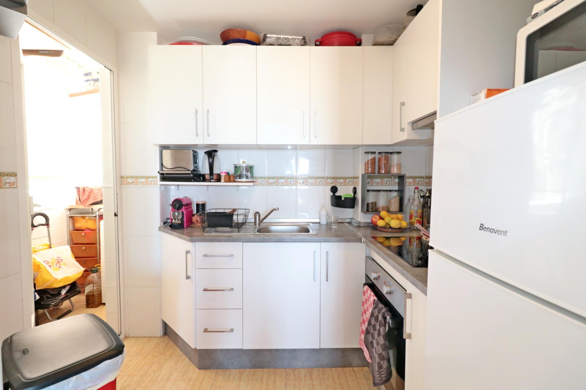 Ático de 2 dormitorios con piscina, ascensor y espectacular  - foto 11