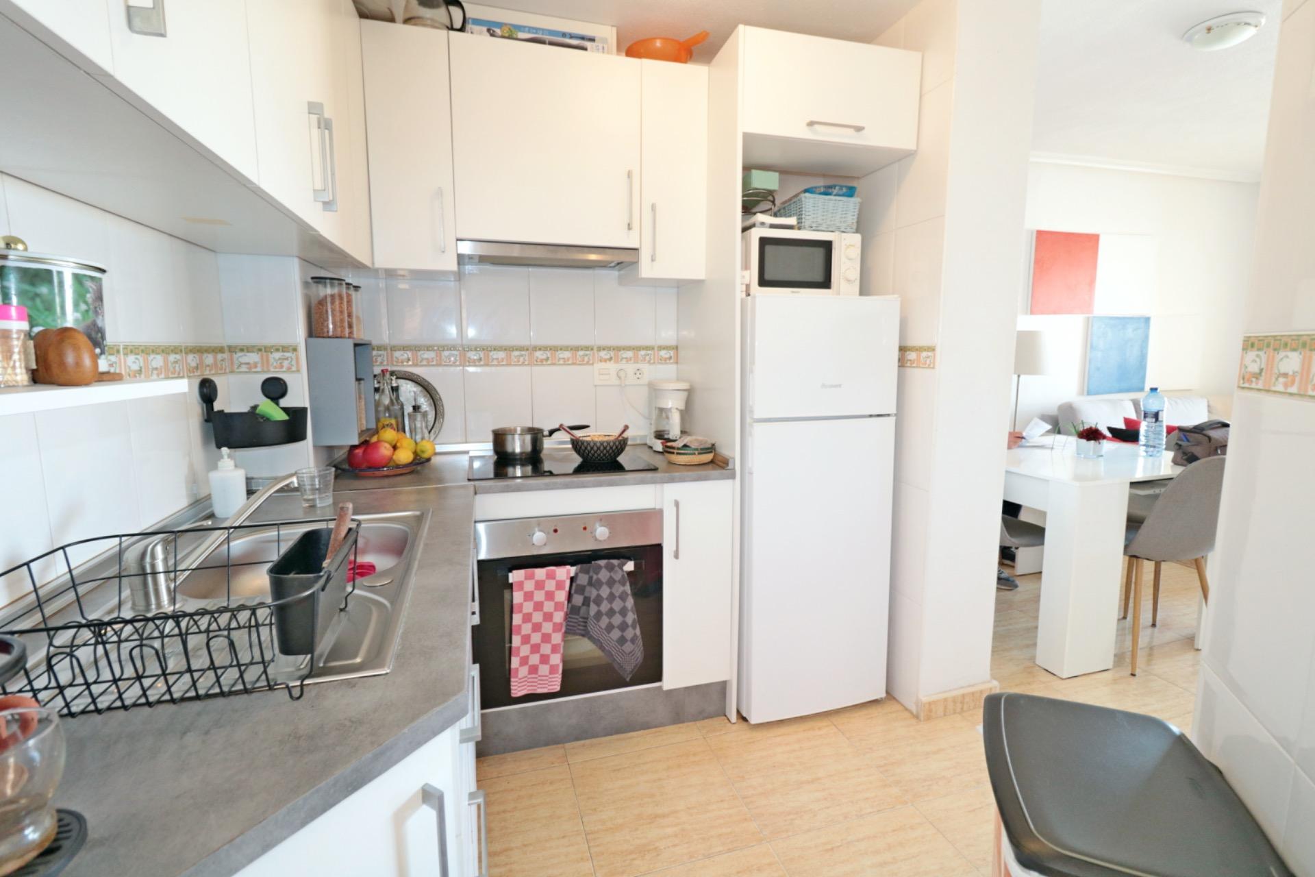 Ático de 2 dormitorios con piscina, ascensor y espectacular  - foto 14