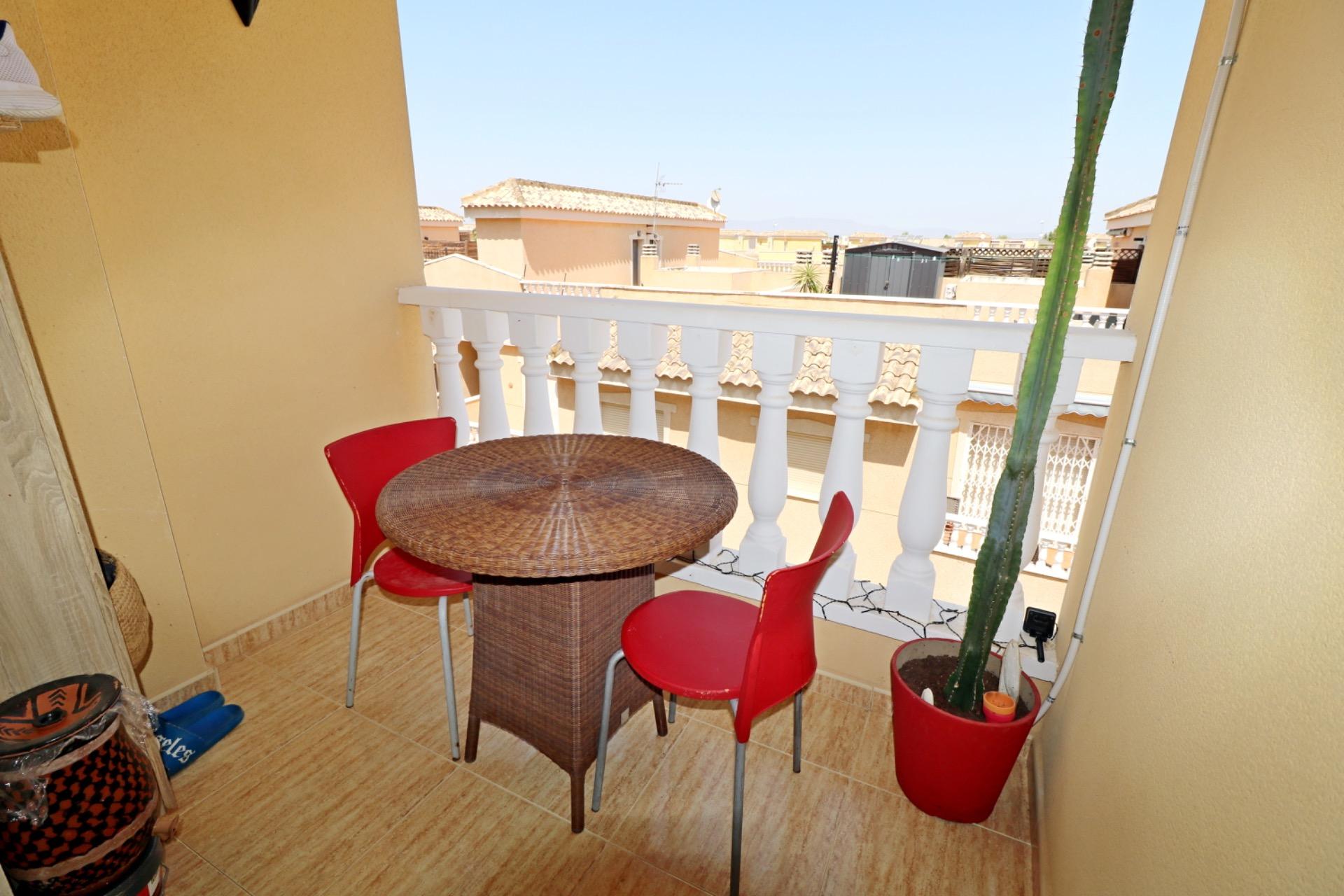 Ático de 2 dormitorios con piscina, ascensor y espectacular  - foto 15