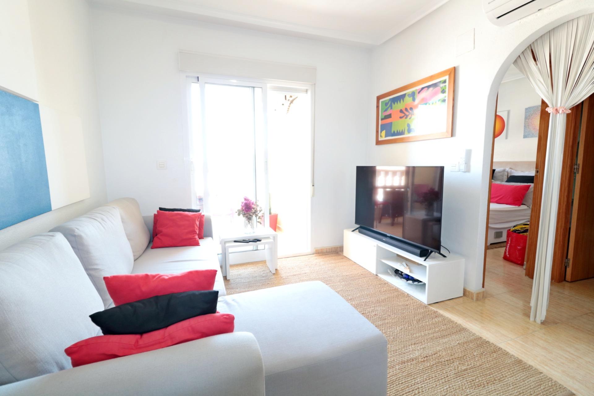 Ático de 2 dormitorios con piscina, ascensor y espectacular  - foto 20